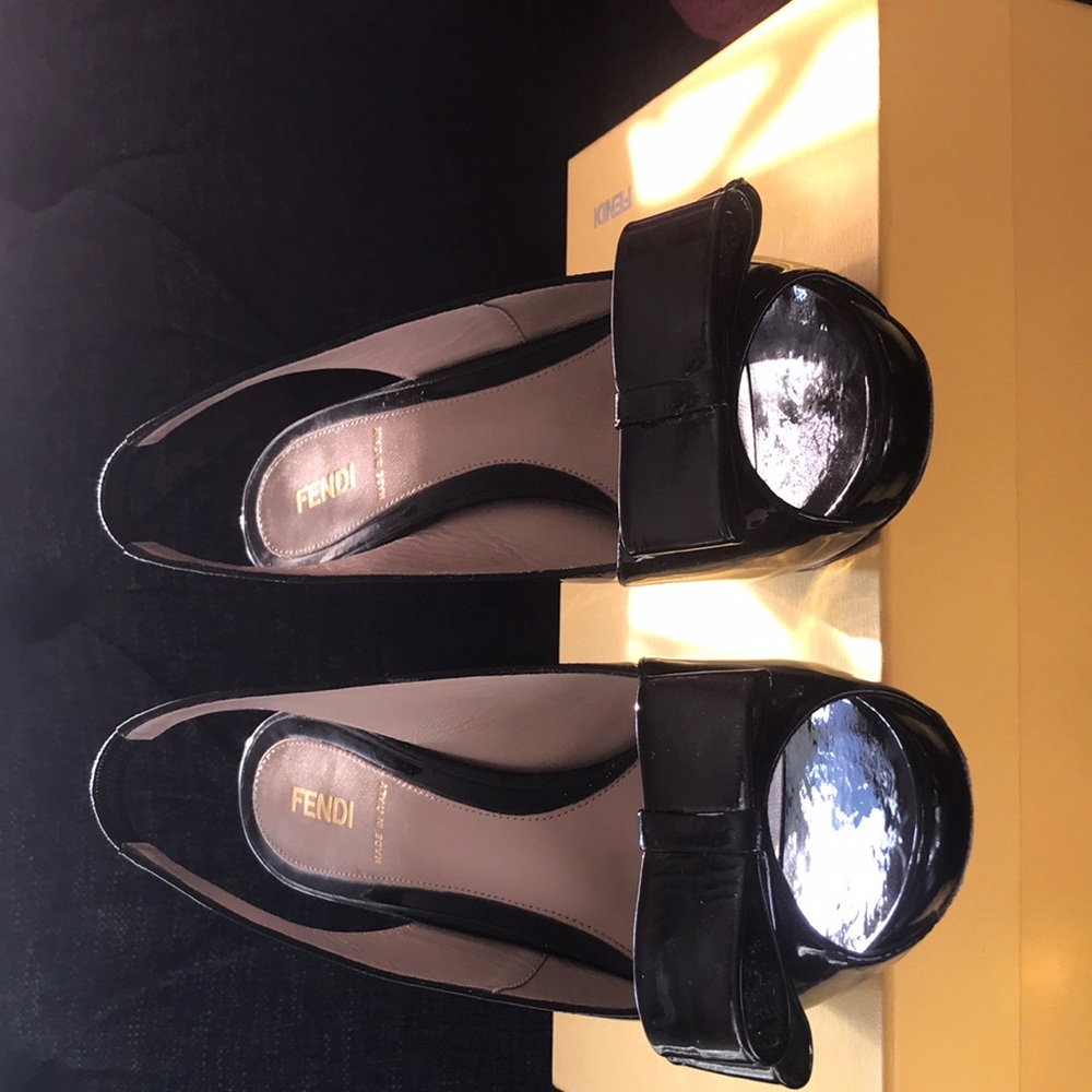 FENDI SHOES.
